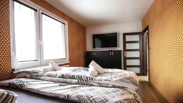 Villa | 6 bedrooms, WiFi