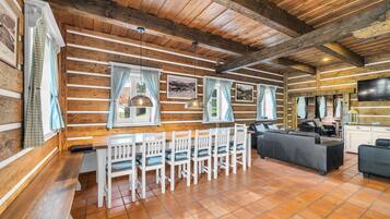 Biệt thự | 4 phòng ngủ