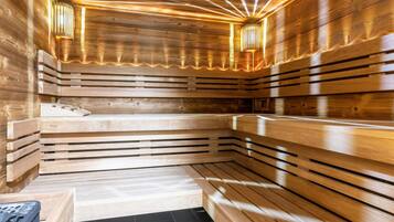 Villa | 5 bedrooms, WiFi