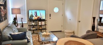 Lakeside - Lake Davis Art Deco Cottage 5C