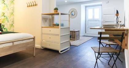 Benfica Apartments II by Homing