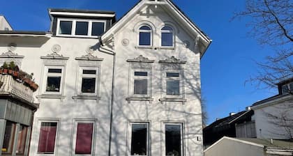 Hamburg Altona - Three Bedrooms for up to 10