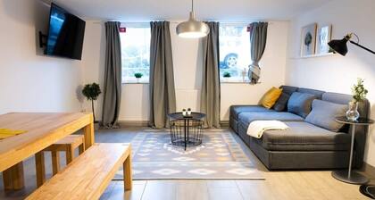 Hamburg Altona - Three Bedrooms for up to 10