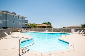 Pool - Beach Getaway Among the Oaks: Community Pools, Short Walk to Beach Access (Caswell Beach)