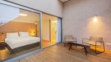 Couette en duvet d'oie, minibar, coffres-forts dans les chambres, bureau
