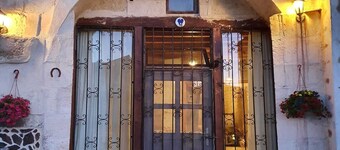 Cappadocia Deep Cave House