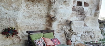 Cappadocia Deep Cave House