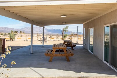 Private Hot Springs - Desert Willow House