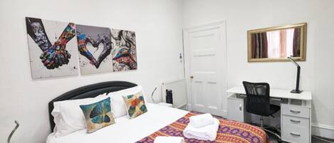 Apartment | 1 bedroom, iron/ironing board, free WiFi, bed sheets