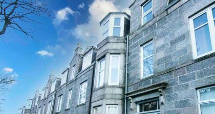 Summit West End Elegant 1 Bed Flat Free Parking