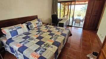 4 habitaciones, wifi gratis, ropa de cama y acceso para silla de ruedas