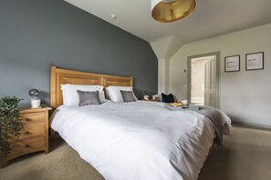 3 bedrooms - The Manor at Bogee Farm - sleeps 6 guests  in 3 bedrooms (Wadebridge)
