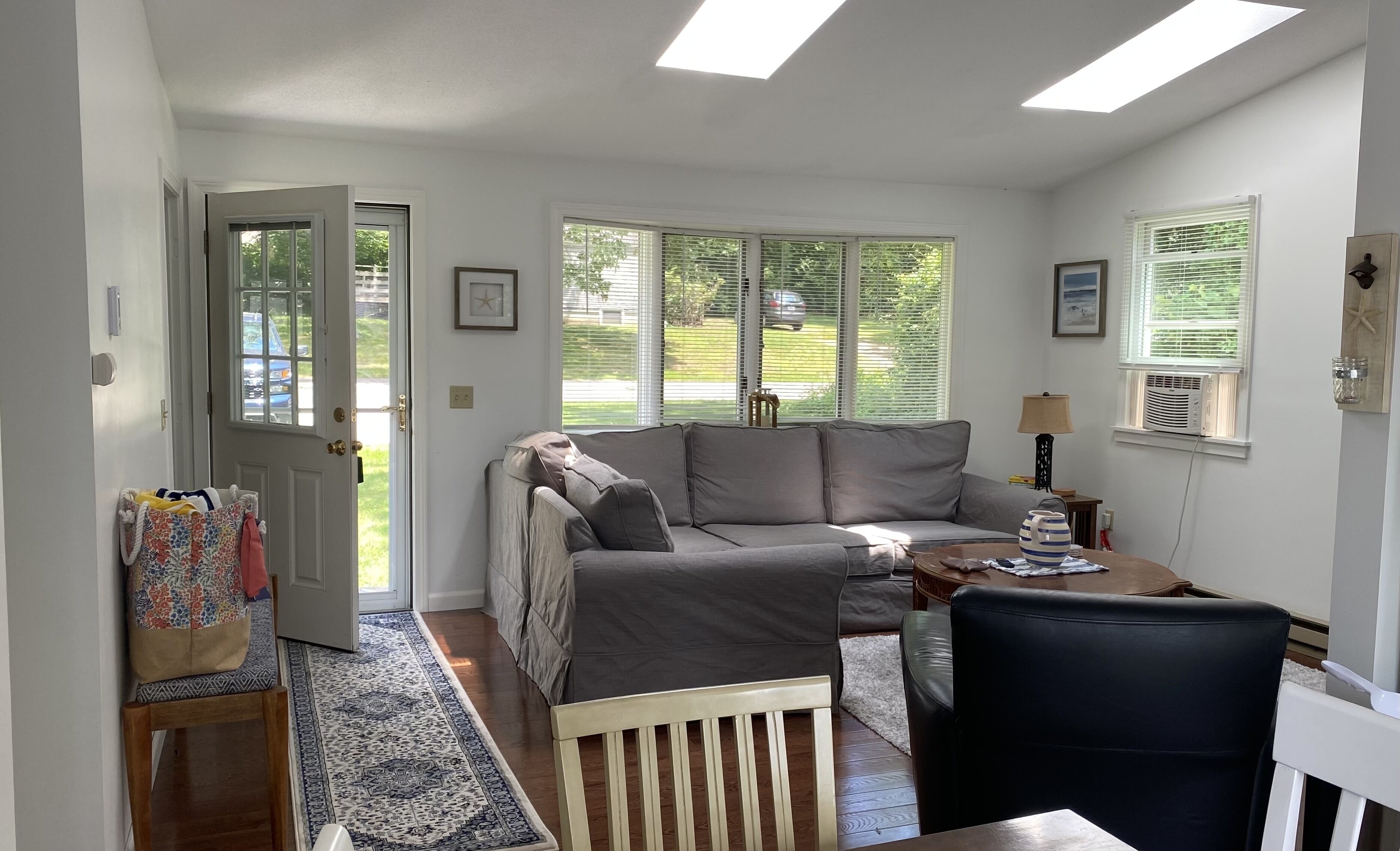 4 Bedroom Pettaquamscutt Lake Shores Home