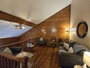 Smart TV, fireplace, DVD player