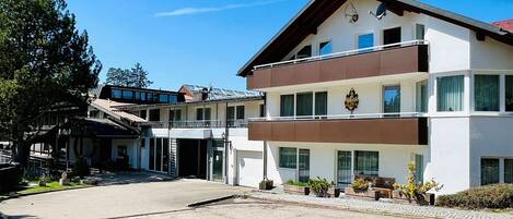 Façade de l’hébergement