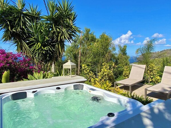 Terrace/patio - Casa Calma, private paradise with amazing sea view. (Santa Cruz de Tenerife)