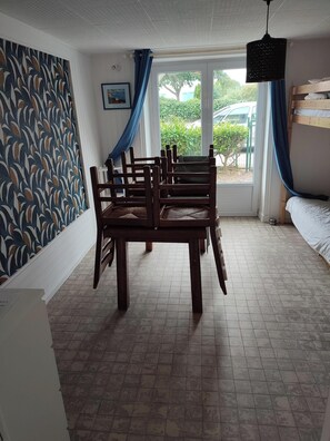 2 bedrooms, free WiFi - Apartment 100 de la plage (Pénestin)