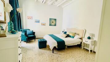 2 camere, ferro/asse da stiro, Wi-Fi gratuito, lenzuola