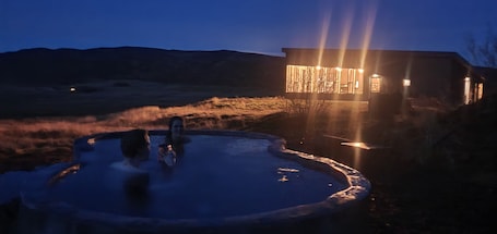 Exterior. Basalt hotel