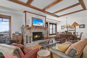 TV, fireplace - Shooting Star Lodge at Deer Valley Resort - Three Bedroom Residence #205 (Park City)