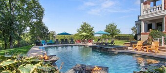 Resort Pickleball Pool Hot Tub Theater Arcade Golf