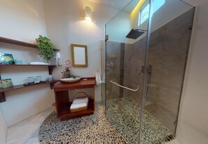 Villa, Multiple Beds (2093 - Dos Armadillos) | Bathroom - 2093 - Dos Armadillos (Santa María Huatulco)