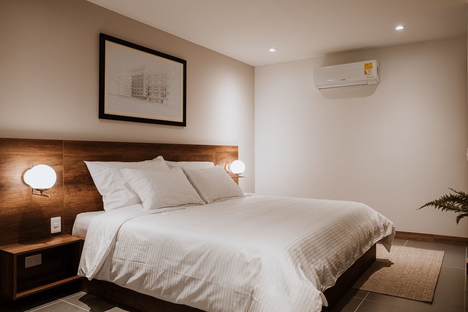3 bedrooms, premium bedding, in-room safe, desk