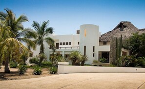 Exterior - 2036 - Villa Serenidad (Santa María Colotepec)