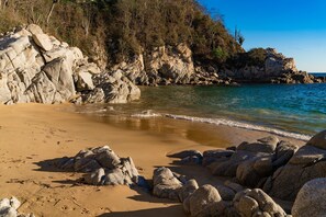 Villa, varias camas (2092 - Villas Carey Villa) | Playa