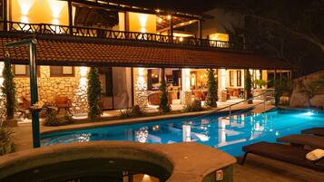 Villa, varias camas (2094 - Casa Lupita) | Alberca