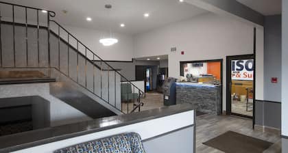 Bison Inn and Suites