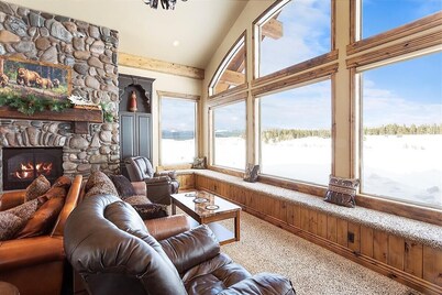 North Shore Lodge  8 bed 11 bath on Island Park Reservoir with Private Dock