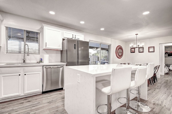 Modern chef's kitchen with large entertaining island.