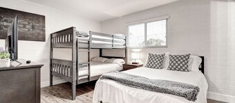 40% OFF Last Minute! Scottsdalestays Million+ Acre Lot-Pool, Spa-Sports Courts.