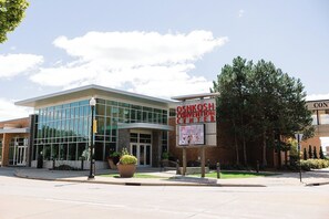 Exterior - Peaceful Home in Heart of Oshkosh! (Oshkosh)