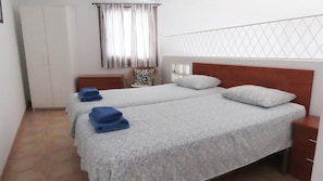 1 bedroom, WiFi, bed sheets