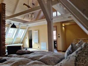 2 chambres, Wi-Fi gratuit, draps fournis