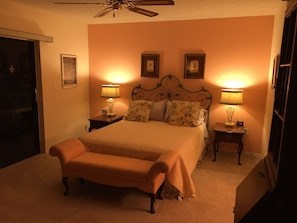 2 bedrooms, desk, iron/ironing board, free WiFi