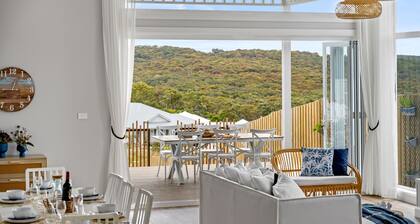 House on Catho and Moonee beach. SPECIAL BOOK 2 NIGHTS STAY 3*