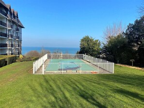 Sports court - Appartement au Calme à Deux pas de la Plage (Villers-sur-Mer)