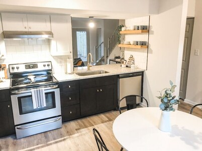 Downtown Cary Newly Renovated Townhome