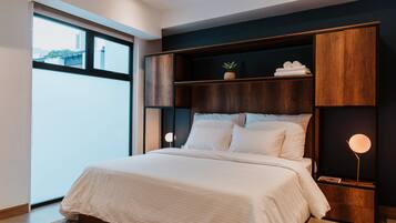 2 bedrooms, in-room safe, travel crib, WiFi