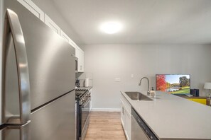 1 bedroom - Stylish 1BR Near UT Brentwood Evonify (Austin)