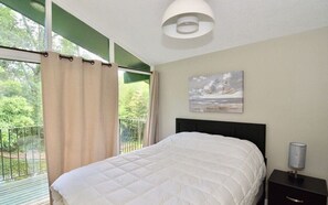 9 Schlafzimmer, Bügeleisen/Bügelbrett, WLAN, Bettwäsche