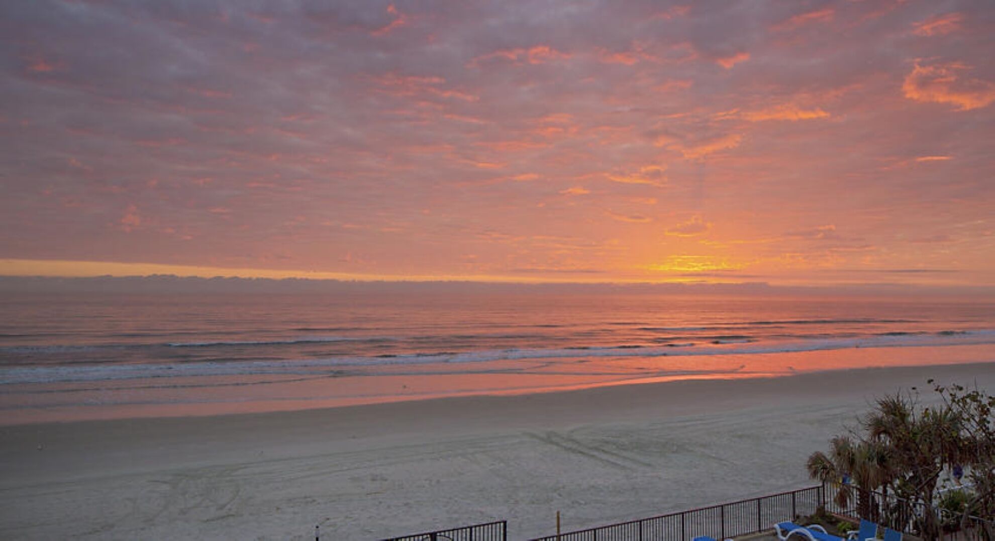 Studio Ocean Front, Luxury Condo, Daytona Beach, Florida (2631255)