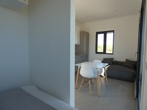 1 quarto