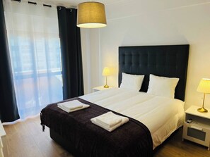 2 chambres, fer et planche Ă repasser, accĂšs Internet, draps fournis