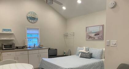 Private Beachy Tiny Home