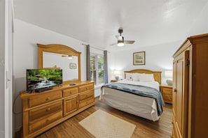 Room - Cole's Condo: Comfort, Cozy, Convenient (Pigeon Forge)