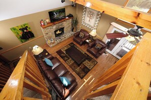 Smart-TV, Kamin, Videospiele